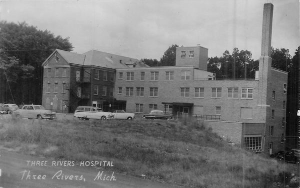 Three Rivers Hospital (newer photo)